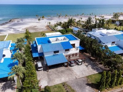 Playa Blanca, Farallon в сентябре — фото погоды (2025-09-22)