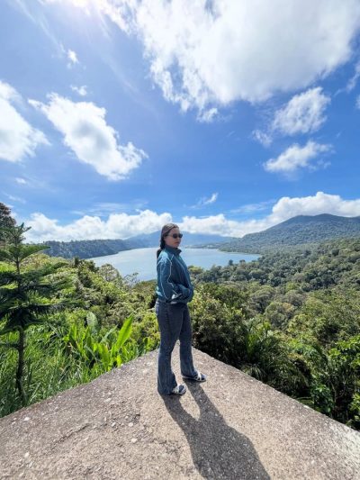Twin Lake, Tamblingan & Buyan в апреле — фото погоды (2026-04-22)