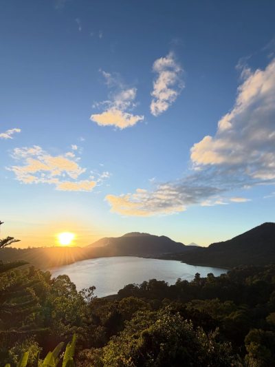 Twin Lake, Tamblingan & Buyan в мае — фото погоды (2026-05-29)