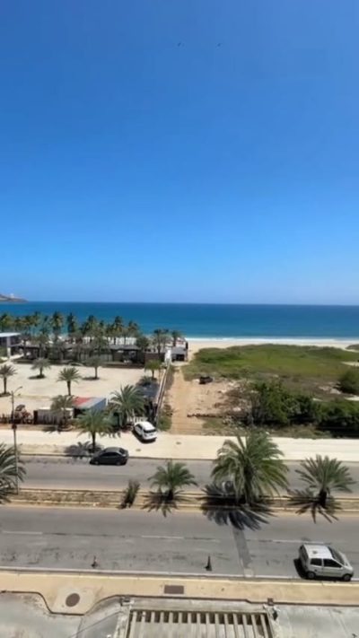 Urb Playa Moreno в октябре — фото погоды (2025-10-08)