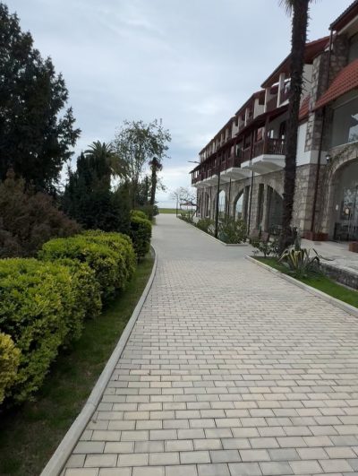 Отель Абаата в апреле — фото погоды (2026-04-29)