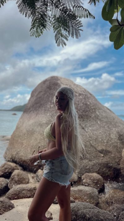 หาดในหาน Nai Harn Beach Phuket в июне — фото погоды (2026-06-08)