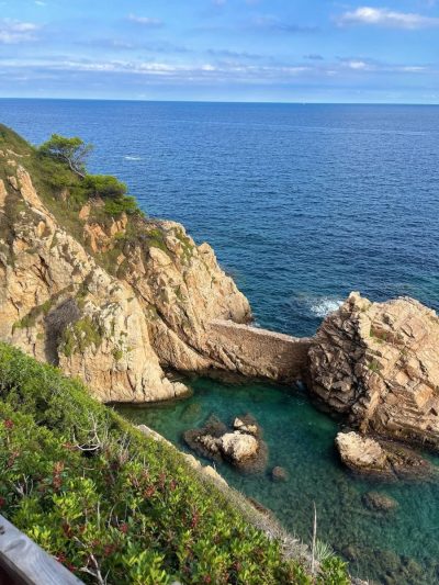 Cala de Sant Francesc в сентябре — фото погоды (2025-09-27)