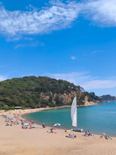 Cala de Sant Francesc в апреле — фото погоды (2026-04-19)
