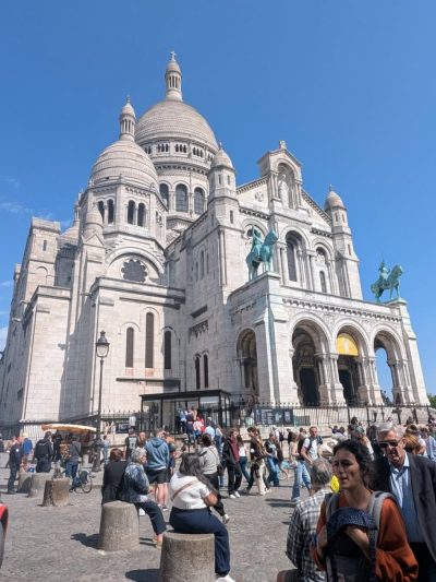 Sacre Coeur, Paris в мае — фото погоды (2026-05-01)