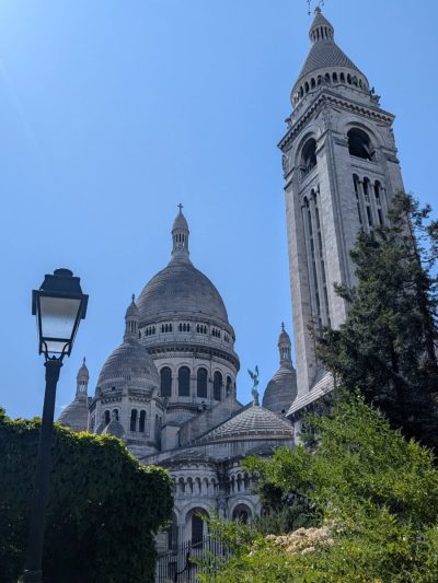 Sacre Coeur, Paris в мае — фото погоды (2026-05-01)