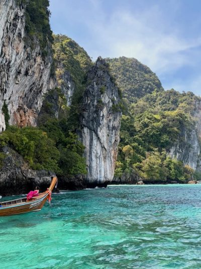 Monkey Bay - Phi-Phi Island в январе — фото погоды (2026-01-11)