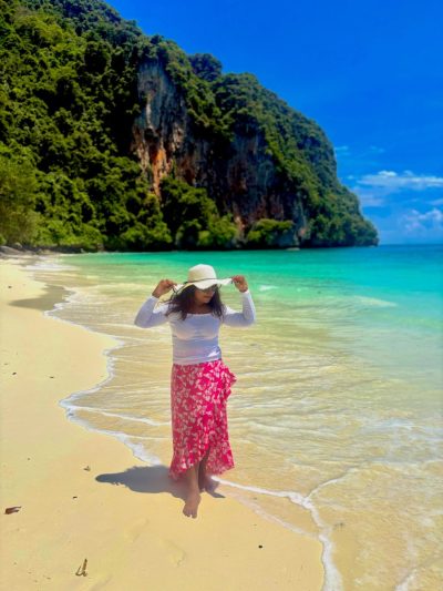 Monkey Bay - Phi-Phi Island в июле — фото погоды (2026-07-18)