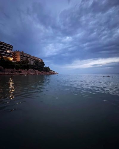 Platja Dels Capellans- Salou в июне — фото погоды (2026-06-28)