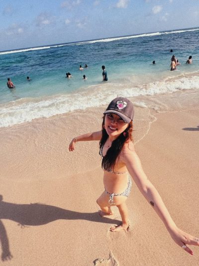 Sundays Beach Club в мае — фото погоды (2026-05-20)