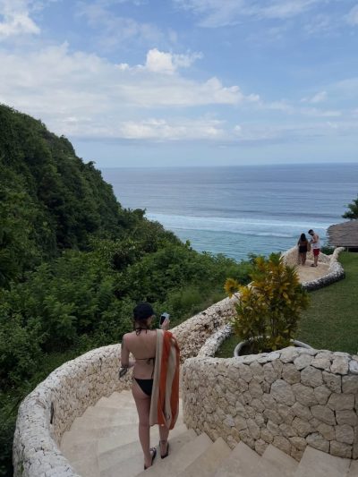 Sundays Beach Club в мае — фото погоды (2026-05-30)