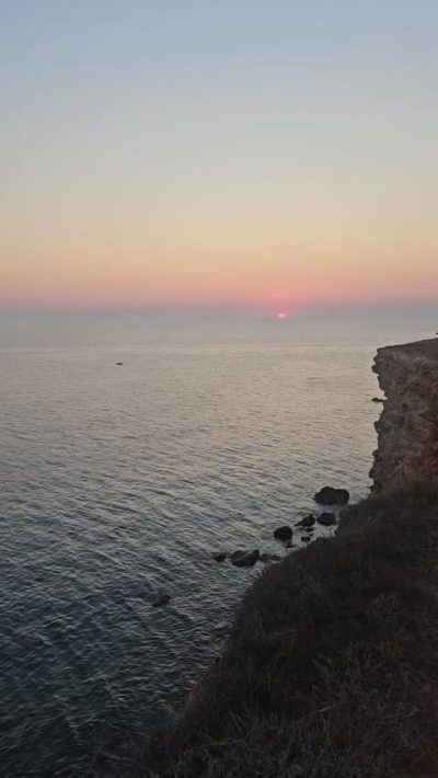 Казачья Бухта в июне — фото погоды (2026-06-05)