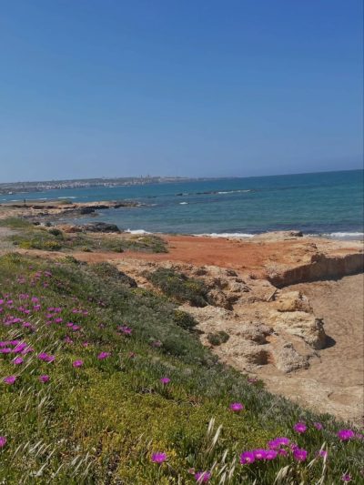 Chersonisos в апреле — фото погоды (2026-04-27)
