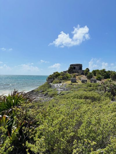 Zona Arqueologica de Tulum в мае — фото погоды (2026-05-02)