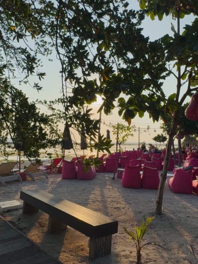 PinkCoco Gili T в октябре — фото погоды (2025-10-24)