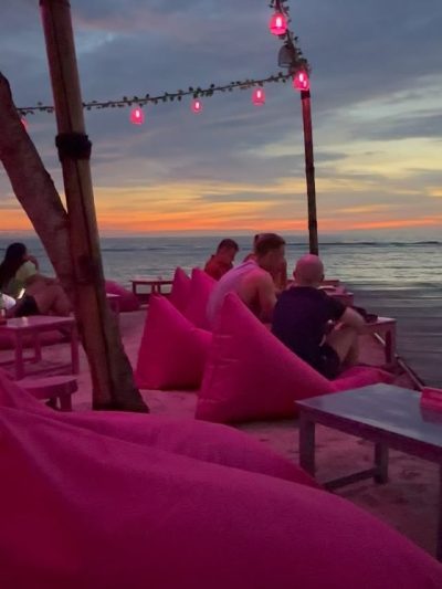 PinkCoco Gili T в ноябре — фото погоды (2025-11-10)