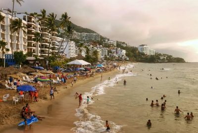 Playa Los Muertos в декабре — фото погоды (2016-12-25)