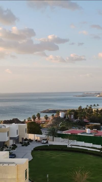 Al Aqah Beach в марте — фото погоды (2026-03-29)