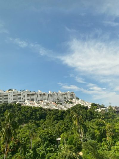 Puerto Marquez в ноябре — фото погоды (2025-11-09)