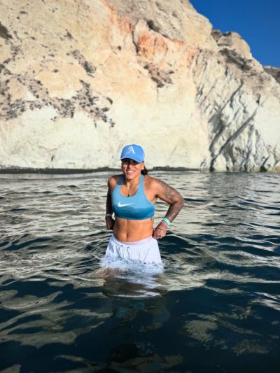 White Beach Santorini в сентябре — фото погоды (2025-09-17)