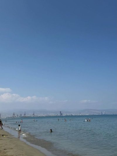 Lady's Mile Beach в июне — фото погоды (2026-06-27)