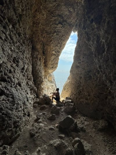 Грот Голицына в августе — фото погоды (2025-08-11)