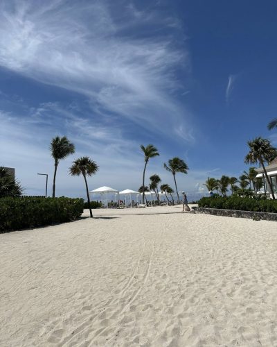 Luxury Bahia Principe Akumal - All Inclusive в мае — фото погоды (2026-05-22)