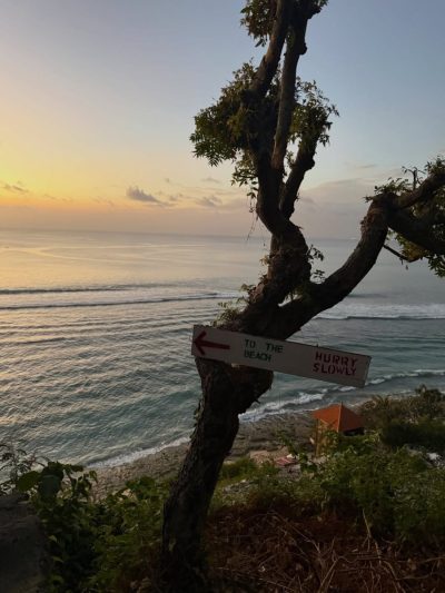 Bingin Beach, Bali в июле — фото погоды (2026-07-14)