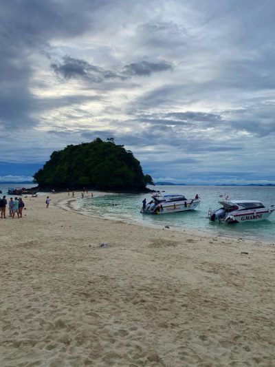 Poda Island Krabi в июне — фото погоды (2026-06-17)