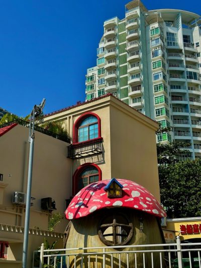 Sanya Pearl River Garden Hotel — фото погоды в январе (2026-01-17)