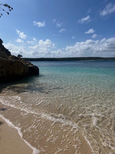 Playa Esmeralda, Holguin Cuba в январе — фото погоды (2026-01-09)