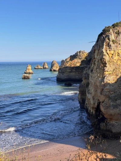 Praia De Dona Ana - Lagos, Algarve, Portugal в мае — фото погоды (2026-05-27)