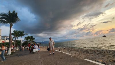 Malecom Puerto Vallarta в августе — фото погоды (2025-08-18)