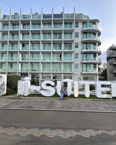 i-SUITE Hotel — фото погоды в августе (2025-08-01)