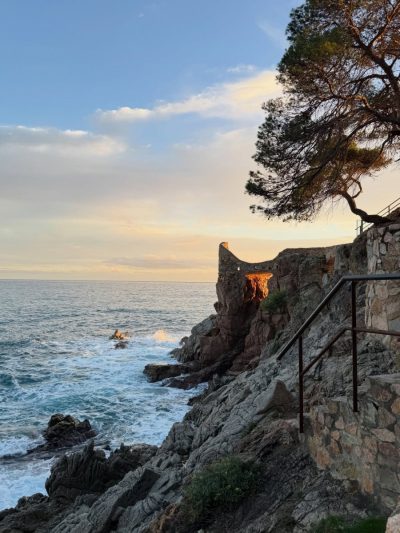 Castillo d'en Plaja, Lloret De Mar в ноябре — фото погоды (2025-11-28)