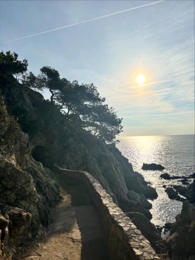 Castillo d'en Plaja, Lloret De Mar в январе — фото погоды (2026-01-01)
