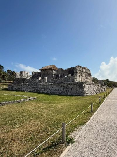 Ruins of Tulum в марте — фото погоды (2026-03-27)