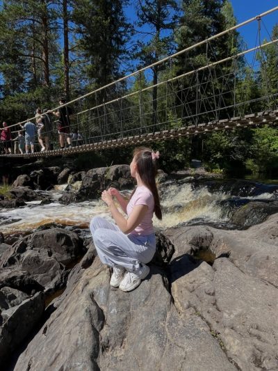 Водопады Рускеалы / Ruskeala Waterfalls в июле — фото погоды (2026-07-17)