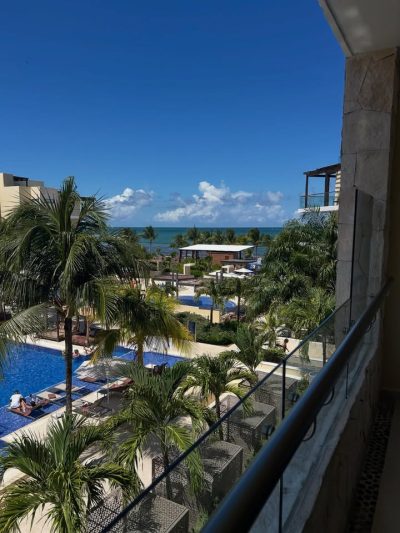 Hideaway at Royalton Riviera Cancun - Diamond Club 18+ Private Beach в мае — фото погоды (2026-05-30)