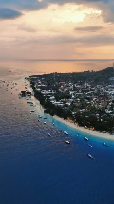 Gili Air, Lombok, Indonesia в ноябре — фото погоды (2025-11-15)
