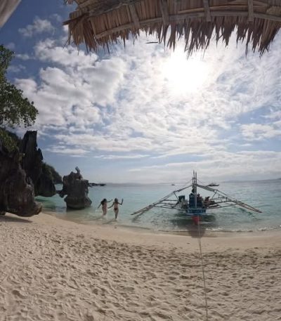 Banul Beach, Coron в феврале — фото погоды (2026-02-22)