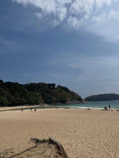 Nai Harn Beach в июле — фото погоды (2026-07-14)