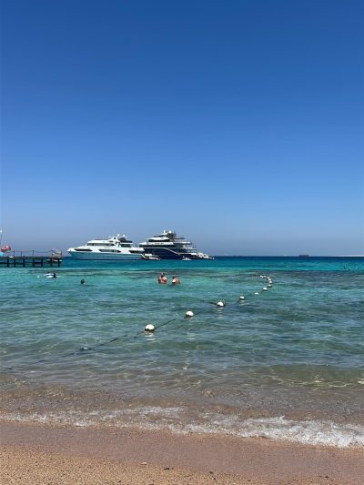 Orange Beach Hurghada в апреле — фото погоды (2026-04-14)