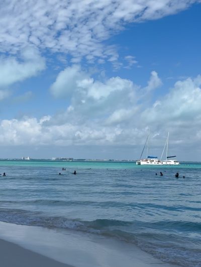 Cancun-Isla Mujeres, Mexico в июле — фото погоды (2026-07-12)