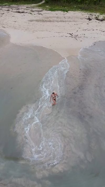 Isla Zapatilla En Bocas Del Toro в апреле — фото погоды (2025-04-20)
