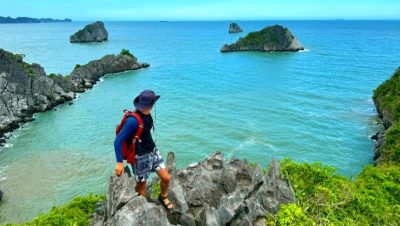 Cat Ba Monkey Island Beach в июне — фото погоды (2025-06-15)