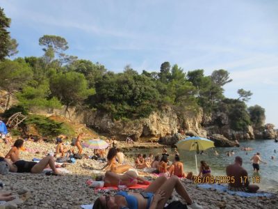 Baie des Milliardaires au Cap d'Antibes в сентябре — фото погоды (2025-09-11)