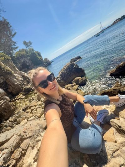 Baie des Milliardaires au Cap d'Antibes в мае — фото погоды (2026-05-03)