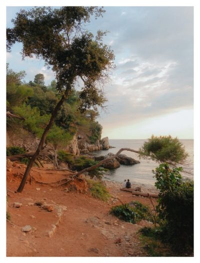 Baie des Milliardaires au Cap d'Antibes в мае — фото погоды (2026-05-26)