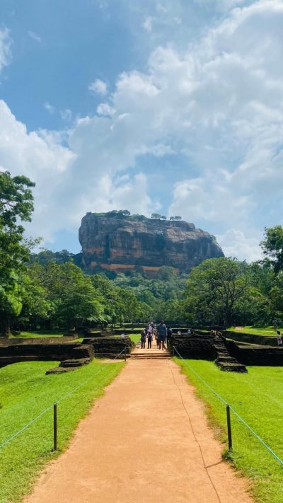 Sigiriya Rock в ноябре — фото погоды (2025-11-22)